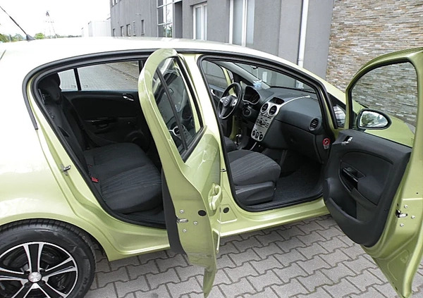Opel Corsa cena 14400 przebieg: 155000, rok produkcji 2007 z Ożarów małe 352